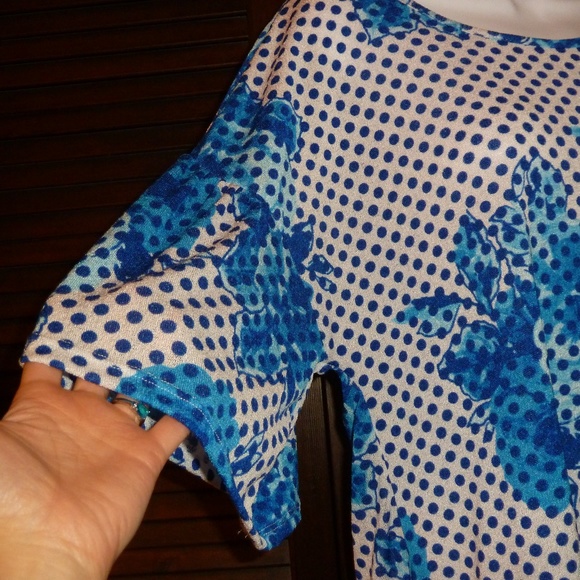 JENNIE & MARIS Blue Floral Polka Dot Top, M, NWT - Picture 3 of 6